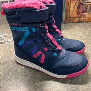 Girl’s Size 5 Merrell Pink Snow Boots